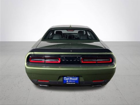 Used 2021 Dodge Challenger SXT w/ Plus Package image 7