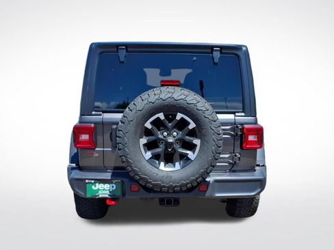 Used 2025 Jeep Wrangler Unlimited Rubicon AWD/4WD image 4