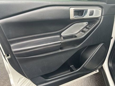 Used 2020 Ford Explorer ST w/ Premium Technology Package AWD/4WD image 12