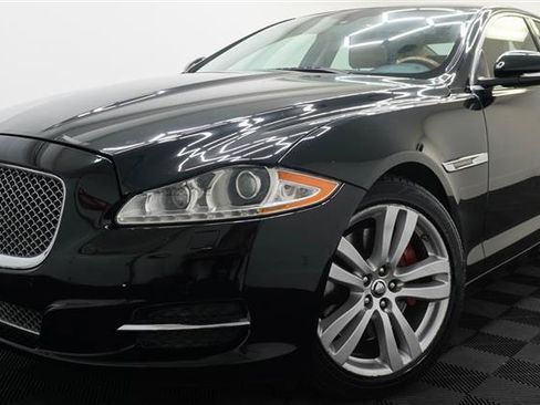 Used 2013 Jaguar XJ L Portfolio AWD/4WD image 35