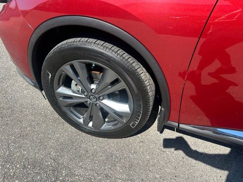 Used 2019 Nissan Murano Platinum w/ Cargo Package FWD image 11
