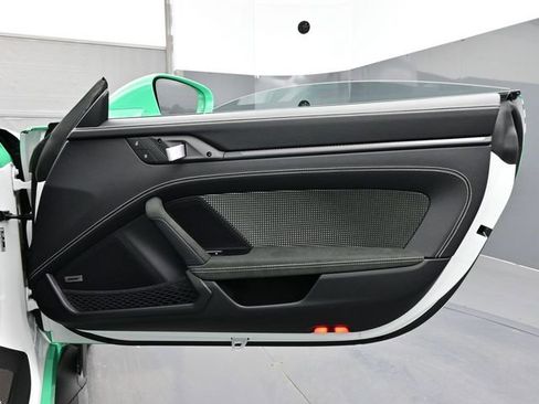 Certified 2025 Porsche 911 GT3 RS image 15