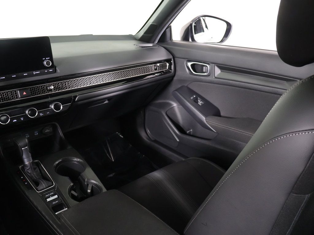 Certified 2025 Honda Civic Sport image 33