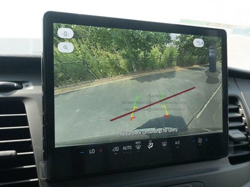 New 2026 Ford Transit 250 148 Medium Roof RWD image 27