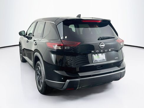 Used 2025 Nissan Rogue SV AWD/4WD image 5