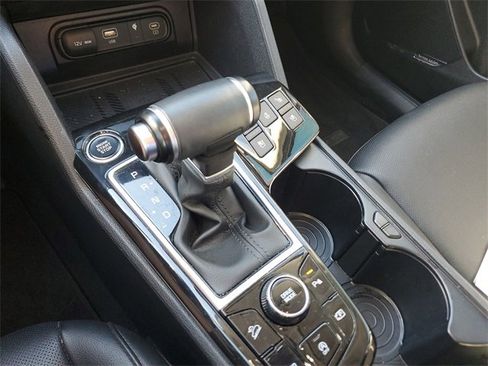 Certified 2023 Kia Sportage SX image 31