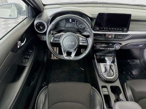 Used 2023 Kia Forte GT-Line w/ GT-Line Technology Package FWD image 4