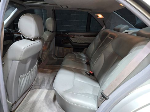Used 1999 Mercedes-Benz S 500 Sedan image 94
