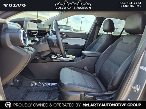 Used 2024 Chevrolet Trax LT w/ Driver Confidence Package FWD image 13