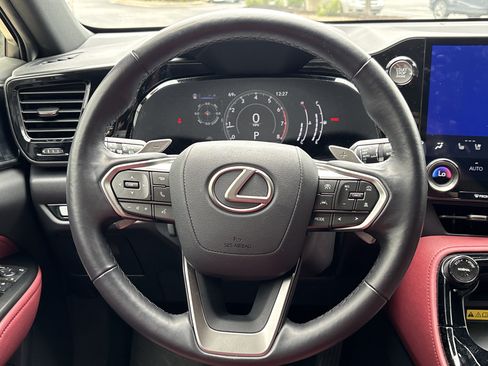 Used 2022 Lexus NX 350 AWD image 17