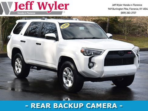 Used 2016 Toyota 4Runner SR5 image 1