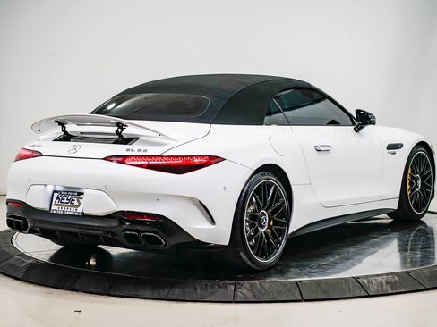 Certified 2022 Mercedes-Benz SL 63 AMG 4MATIC image 4