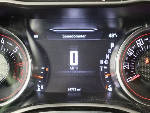 Used 2019 Dodge Challenger R/T w/ Plus Package image 44