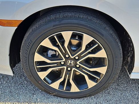 New 2026 Honda Odyssey Elite image 13