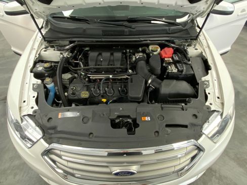 Used 2015 Ford Taurus SEL w/ Equipment Group 201A image 47