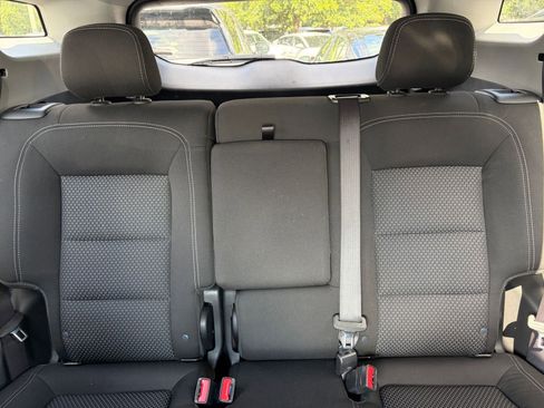 Used 2024 GMC Terrain SLE FWD image 37