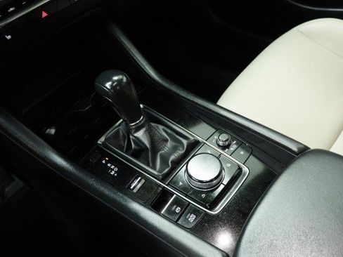 Used 2024 MAZDA MAZDA3 s FWD image 18