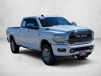 Used 2019 RAM 2500 Limited AWD/4WD video 3