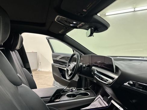 Certified 2025 Cadillac Lyriq Sport AWD/4WD image 19