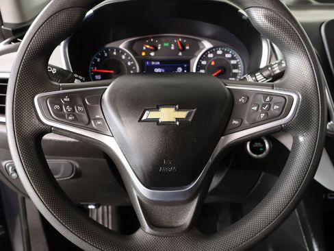 Used 2022 Chevrolet Equinox LT FWD image 3