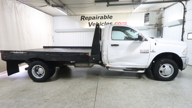 Used 2018 RAM 3500 Tradesman w/ Power & Remote Entry Group AWD/4WD image 4