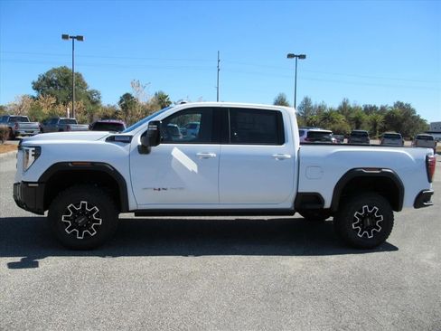 New 2026 GMC Sierra 2500 AT4X AWD/4WD image 4