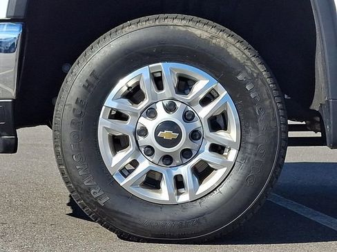 Certified 2025 Chevrolet Silverado 2500 LT w/ Convenience Package image 8