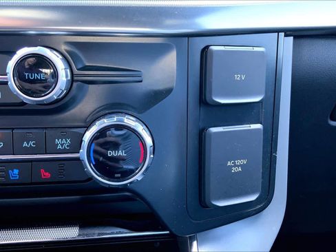 Certified 2024 Ford F150 Lariat w/ FX4 Off-Road Package image 35