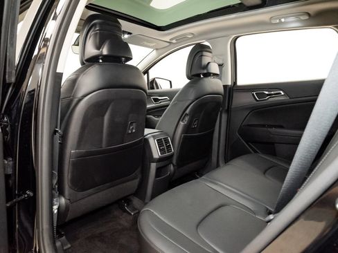 Certified 2023 Kia Sportage SX AWD/4WD image 24