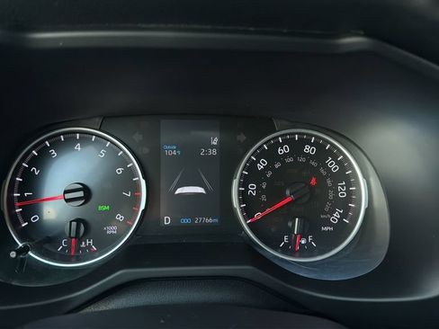Used 2022 Toyota RAV4 XLE Premium FWD image 36