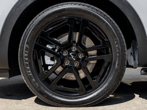 Used 2023 Kia Telluride SX Prestige X-Line image 10