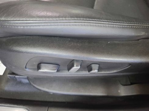 Used 2019 Cadillac XT5 Premium Luxury image 29