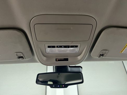 Used 2022 Chevrolet Colorado LT w/ Fleet Safety Package image 44