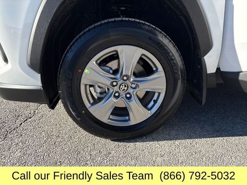 New 2025 Toyota RAV4 XLE w/ Convenience Package image 23