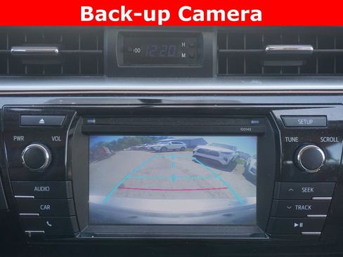 Used 2015 Toyota Corolla LE FWD image 5