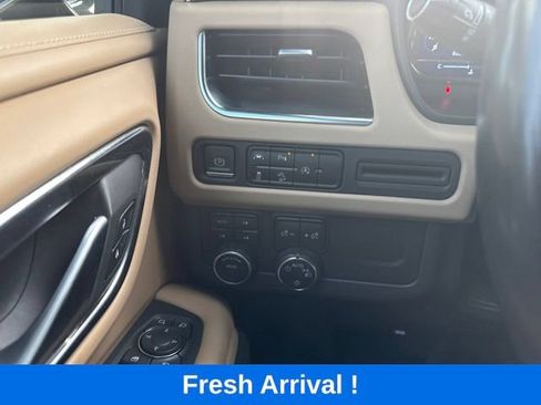 Used 2023 Chevrolet Tahoe Premier AWD/4WD image 8