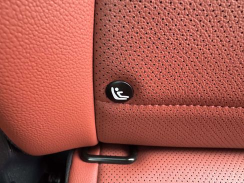 Used 2025 Kia Sportage SX Prestige image 18