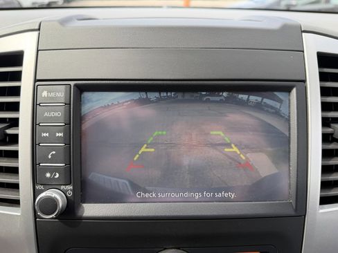 Used 2020 Nissan Frontier SV AWD/4WD image 18