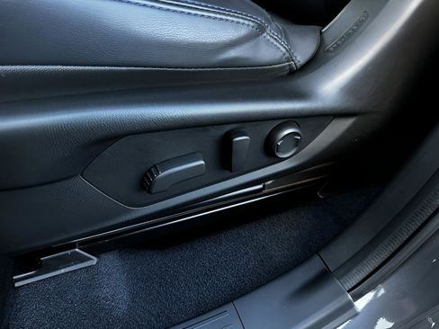 Used 2025 Subaru Forester Limited w/ Popular Package #1 image 23