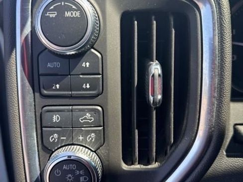 Used 2022 GMC Sierra 2500 AT4 w/ AT4 Premium Plus Package image 14