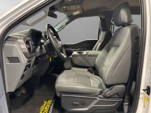 Used 2025 Ford F150 XLT w/ Equipment Group 301A Standard AWD/4WD image 18