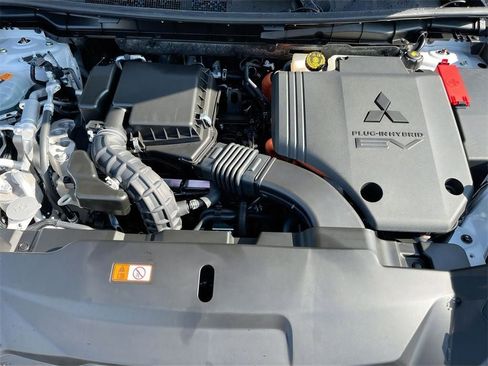 New 2025 Mitsubishi Outlander SEL AWD/4WD image 37