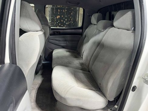 Used 2010 Toyota Tacoma 4x4 Double Cab image 17