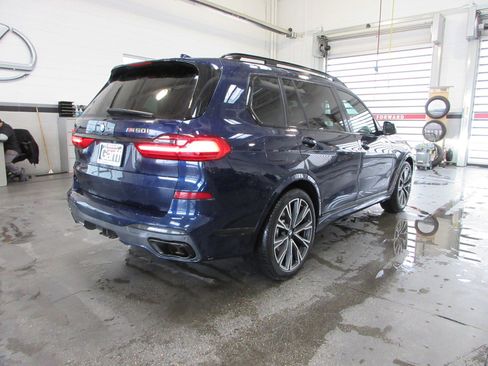 Used 2020 BMW X7 M50i image 10