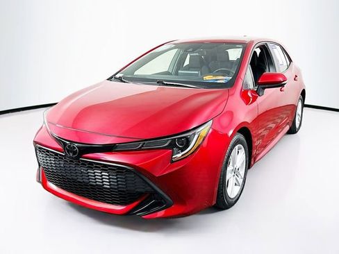 Used 2022 Toyota Corolla SE image 3