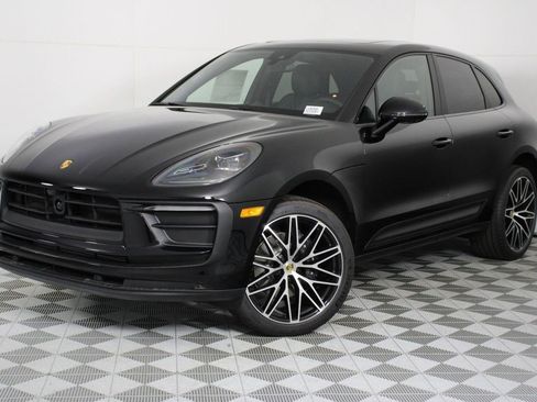 New 2026 Porsche Macan image 1