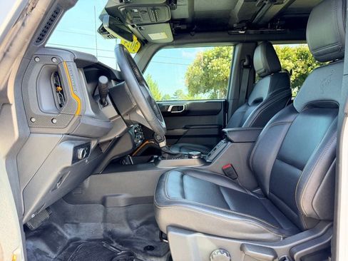 Certified 2024 Ford Bronco Badlands AWD/4WD image 24