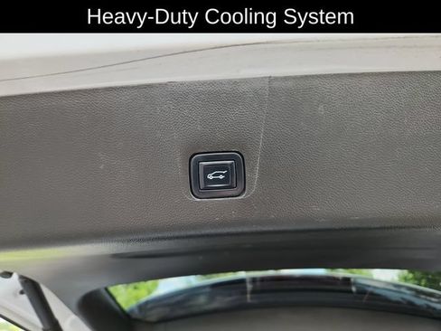 Used 2022 Chevrolet Traverse Premier w/ LPO, Floor Liner Package AWD/4WD image 34