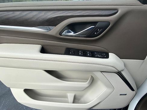 Used 2024 GMC Yukon Denali w/ Max Trailering Package image 9