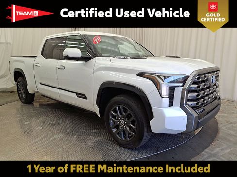Certified 2022 Toyota Tundra Platinum w/ Advanced Package AWD/4WD image 1